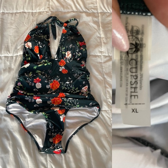 XL Cupshe bathing suit. Never worn. - Picture 1 of 1